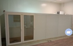 колдрум для пива с отделом для бутылок